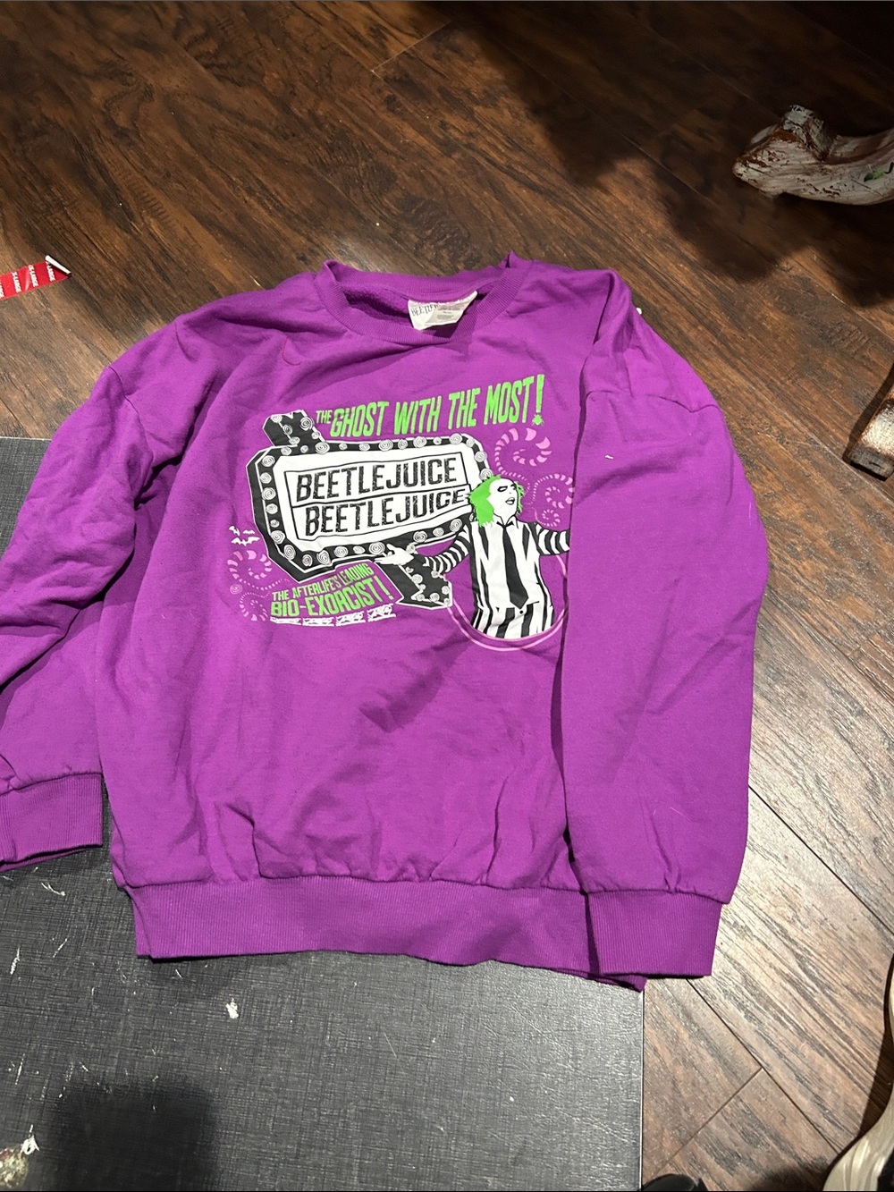 Beetlejuice Graphic Crewneck Sweatshirt - Purple